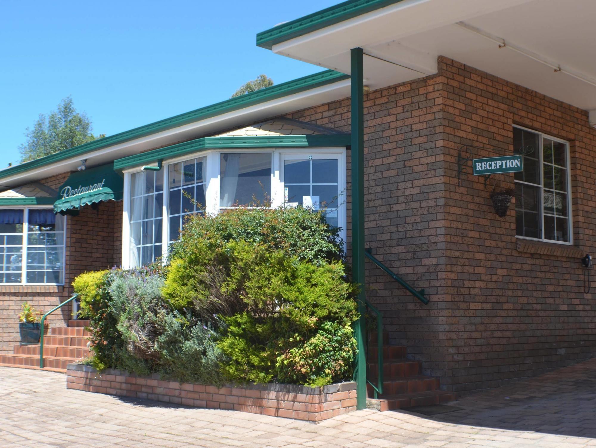 Deer Park Motor Inn Armidale Exterior photo